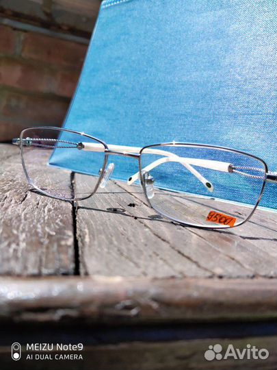 Очки +3.25 в титановой оправе Paul Vosheront