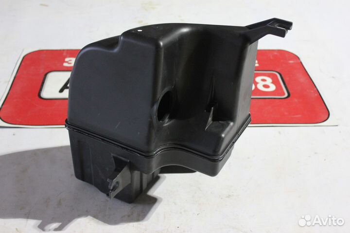 Резонатор воздушного фильтра Honda CR-V 1997-г