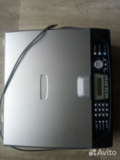 Цветной струйный мфу brother