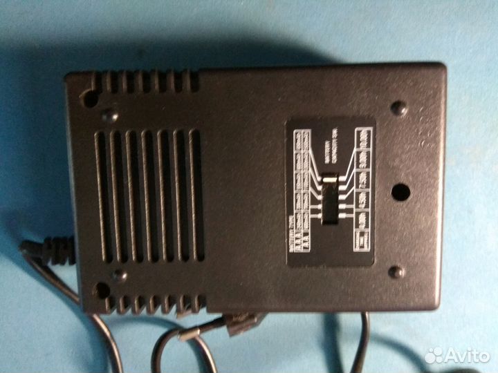 Зарядное ус-во для аккумуляторов