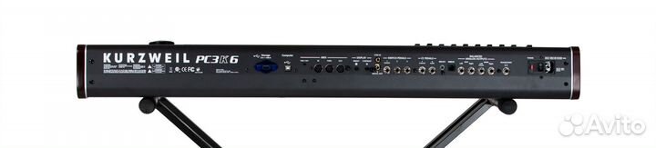 Синтезатор рабочая станция Kurzweil PC3K6, 61 клав