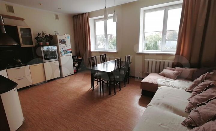 Дом 500 м² на участке 15 сот.