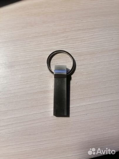 USB-флеш-накопитель