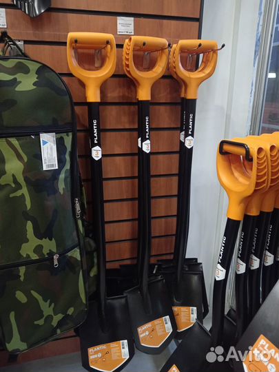 Лопата штыковая Plantic Terra