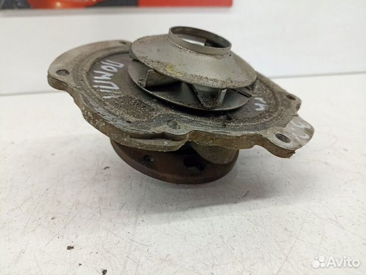 Насос водяной (помпа) без шкива