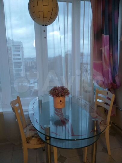 2-к. квартира, 60 м², 5/10 эт.