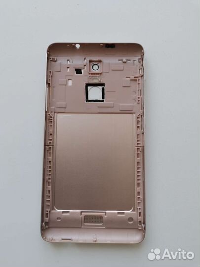 Экран с рамкой и крышкой на Xiaomi Redmi Note 3