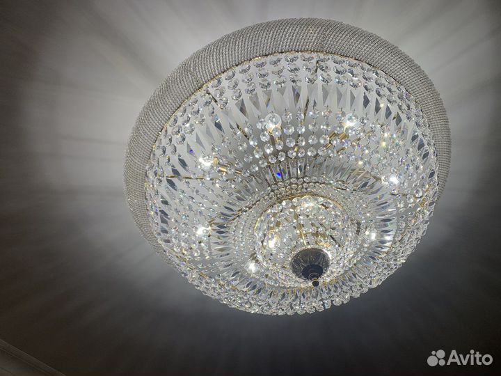 Светильник потолочный