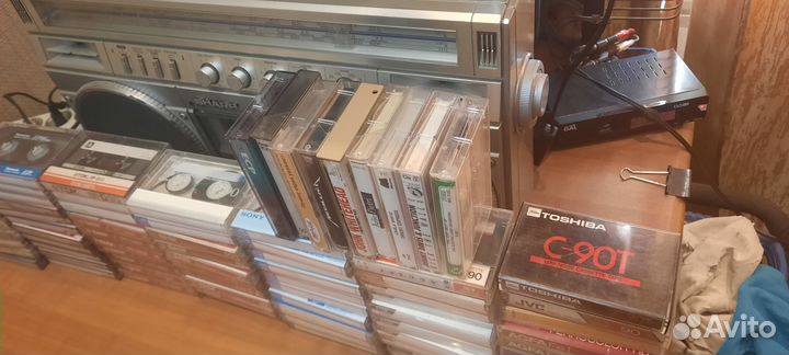 Аудиокассеты 80 шт