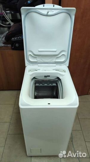 Стиральная машина с вертикальной загрузкой