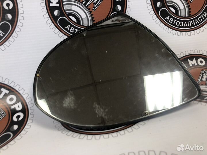 Стекло зеркала заднего вида KIA Sportage