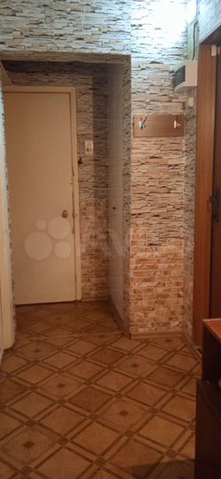 2-к. квартира, 44 м², 1/9 эт.