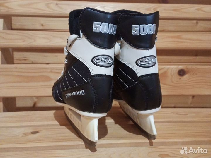 Коньки хоккейные 33 размер