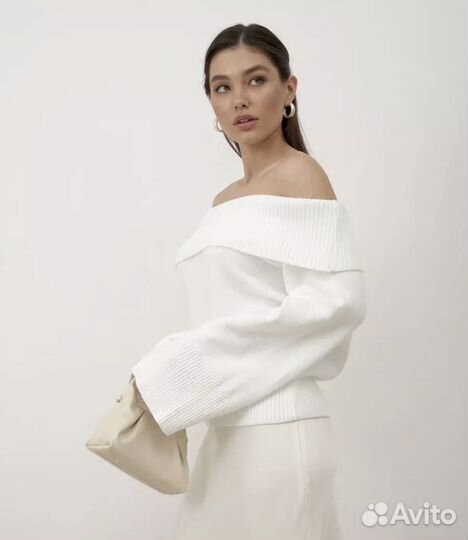 Вязанный свитер