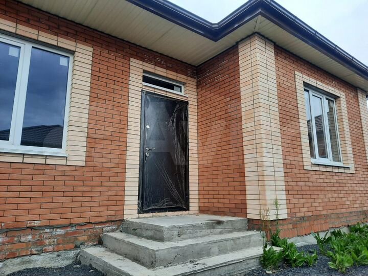 Дом 71 м² на участке 3 сот.