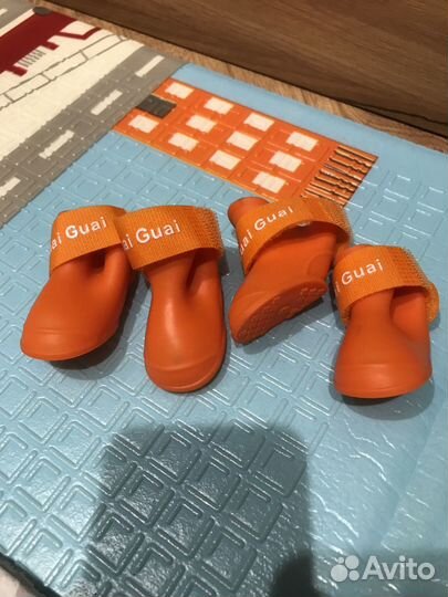 Обувь для маленьких собак