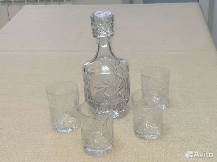 Хрусталь, Графин со стаканами