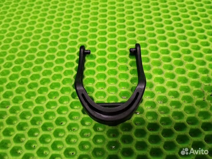 Педаль крепления поворотного колеса для коляски