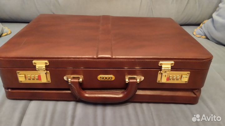 Набор для пикника в чемодане