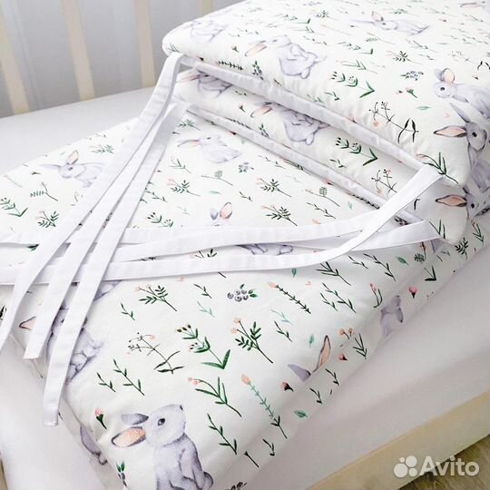 Новый комплект в кроватку. Бортики