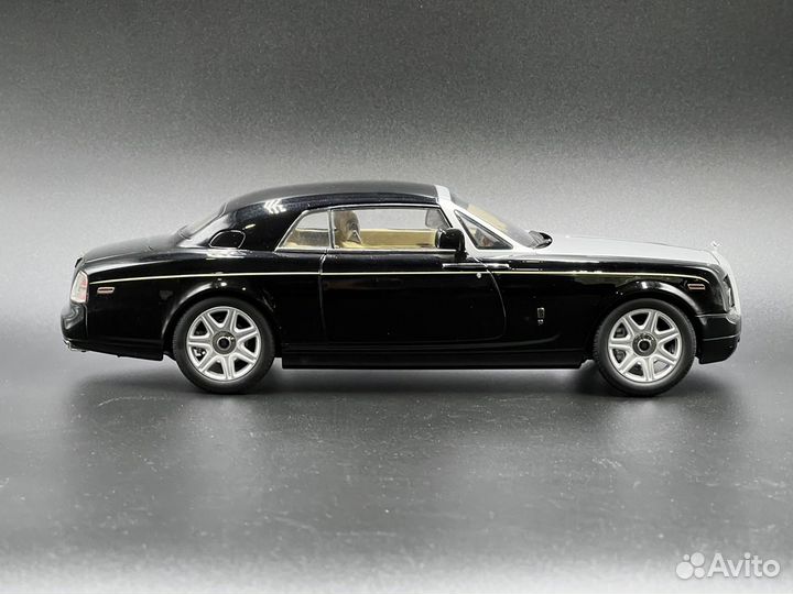 Kyosho rolls royce phantom (kyo8861dbk) 1:18