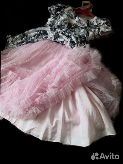 Платье детское с пышной юбкой