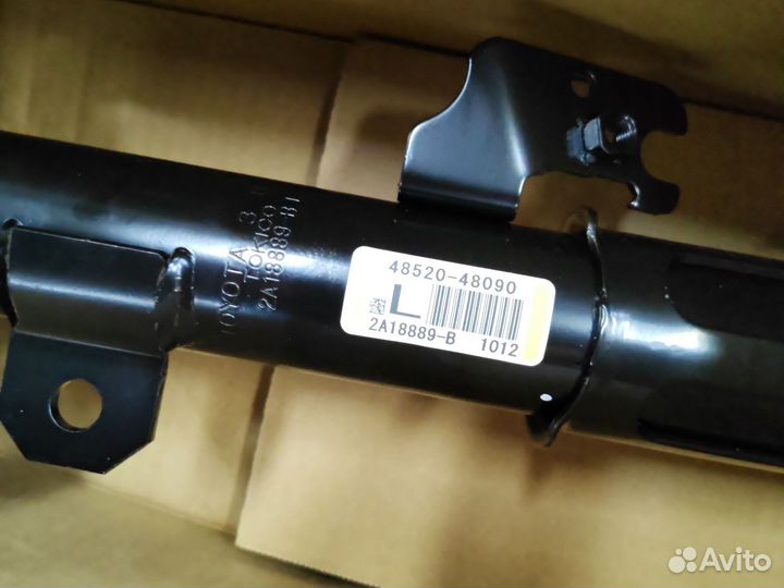 Амортизаторы передней подвески lexus rx300 330 350