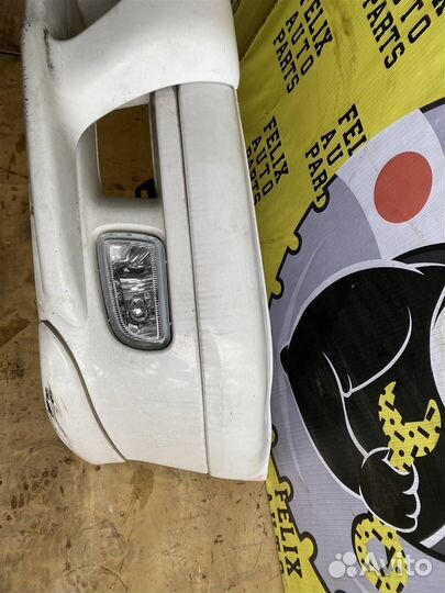 Бампер передний Toyota Caldina (st215) 1997-2003