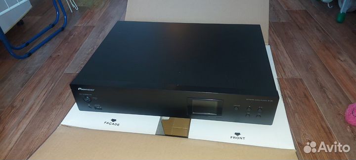1. Ресивер Pioneer VSX-1123-K