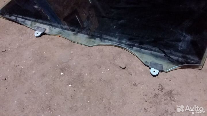 Стекло передней левой двери Toyota LC Prado 120