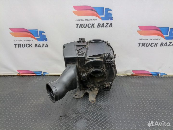 Корпус воздушного фильтра Mercedes-Benz Axor