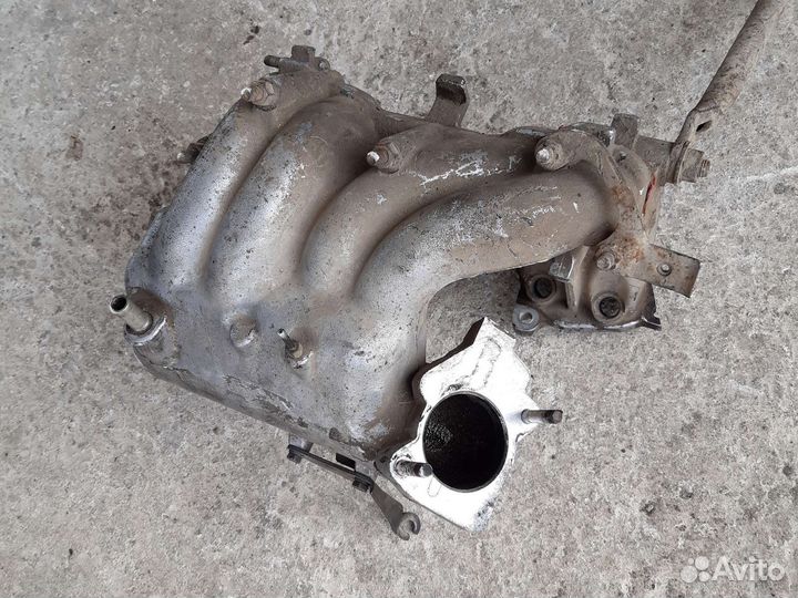 Коллектор впускной 2111-1008031-20 ваз-2114