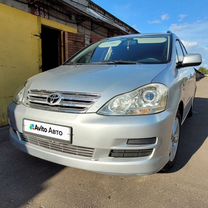 Toyota Avensis Verso 2.0 MT, 2004, 280 000 км, с пробегом, цена 1 050 000 руб.