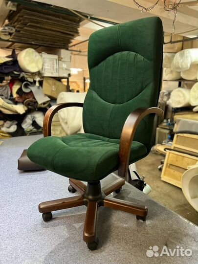 Компьютерное кресло