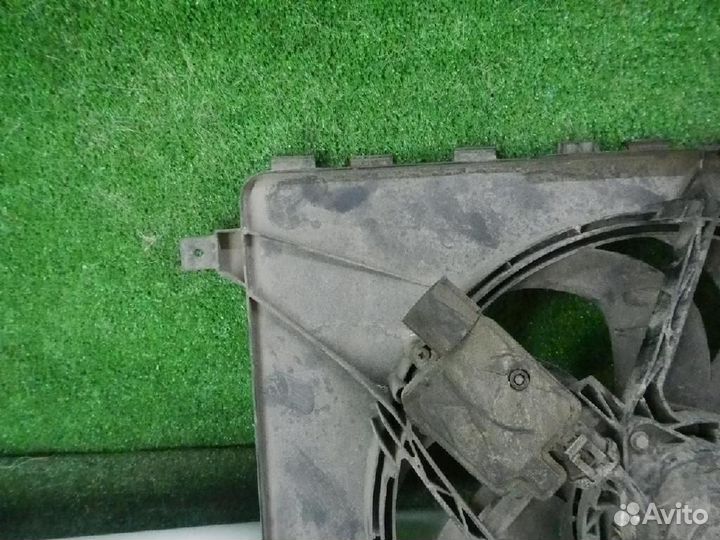 Вентилятор радиатора в сборе с диффузором Ford Mon