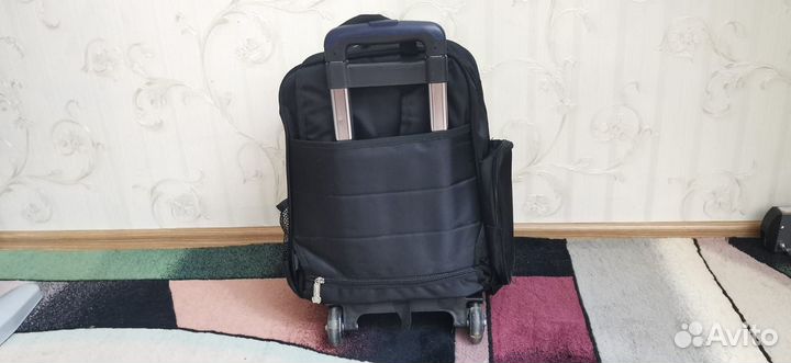 Детский рюкзак для спорта и отдыха на колёсиках