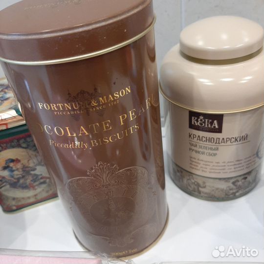 Банки и коробки для коллекций