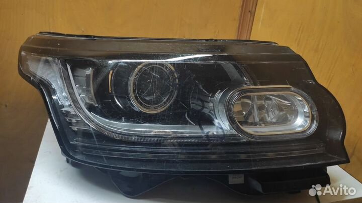 Фара правая Land Rover Range Rover 4 (2013-2021)