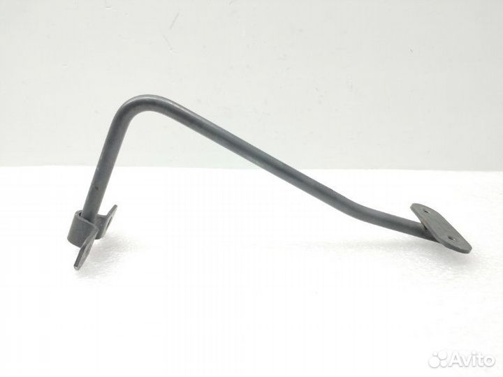 Кронштейн усилителя бампера передний Mercedes-Benz