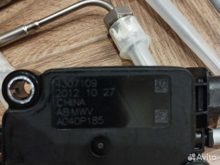 Блок датчиков температуры Cummins 2,8