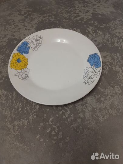 Тарелки новые