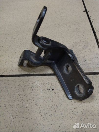 Петля двери задняя правая Toyota Camry V40 2azfe