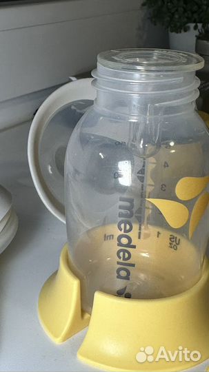 Молокоотсос medela ручной