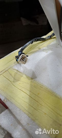 Боковое зеркало на corolla