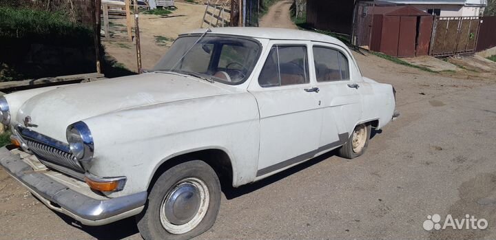 Автомобиль волга газ21