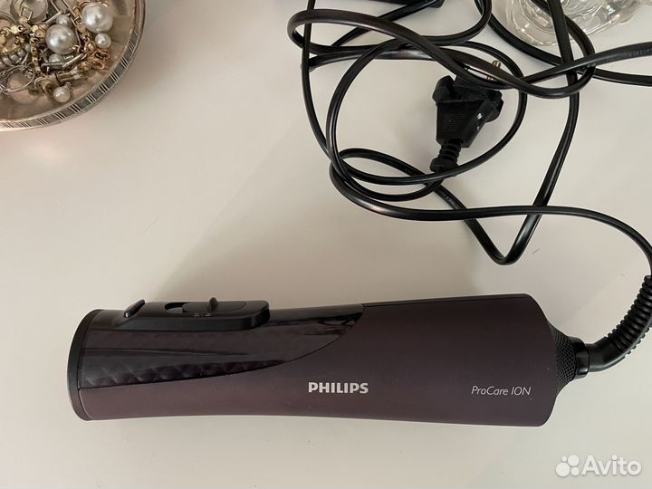 Фен-щетка Philips ProCare HP8656/00 5в1