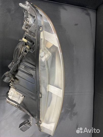 Фара передняя правая Volvo Xc60