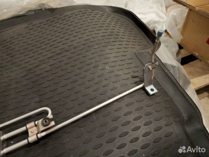 QX56/QX80 (Z62) Радиатор гидроусилителя