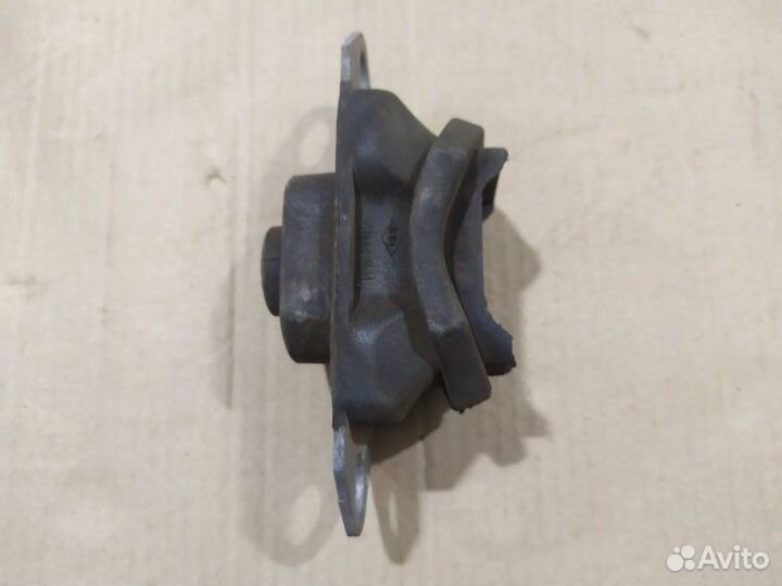 Подушка двигателя Nissan Almera G15 K4M 2013