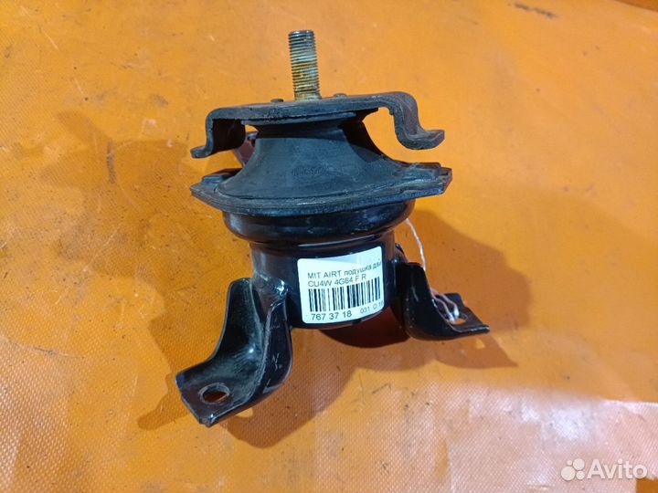 Подушка двигателя на Mitsubishi Airtrek CU4W 4G64